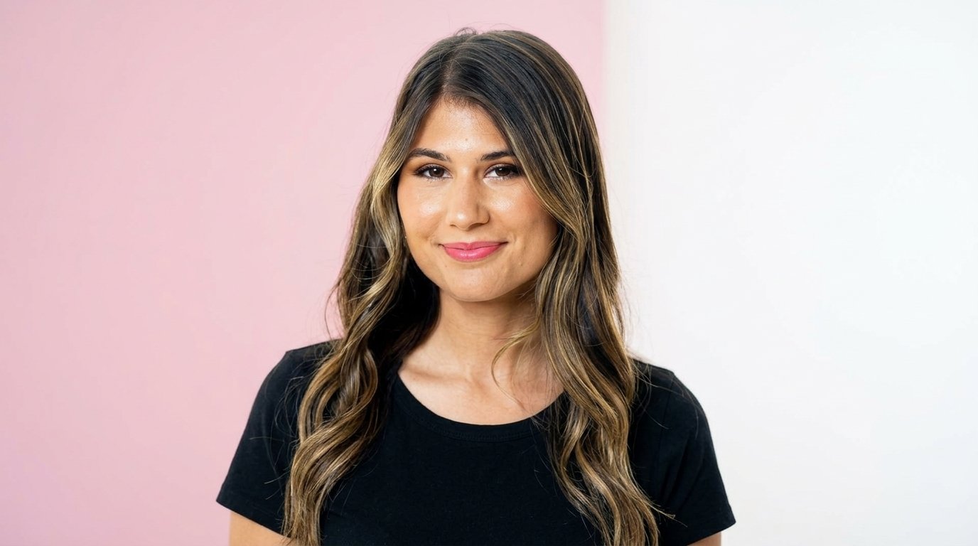 Charlotte Mae Biography: Age, Career, Net Worth & More