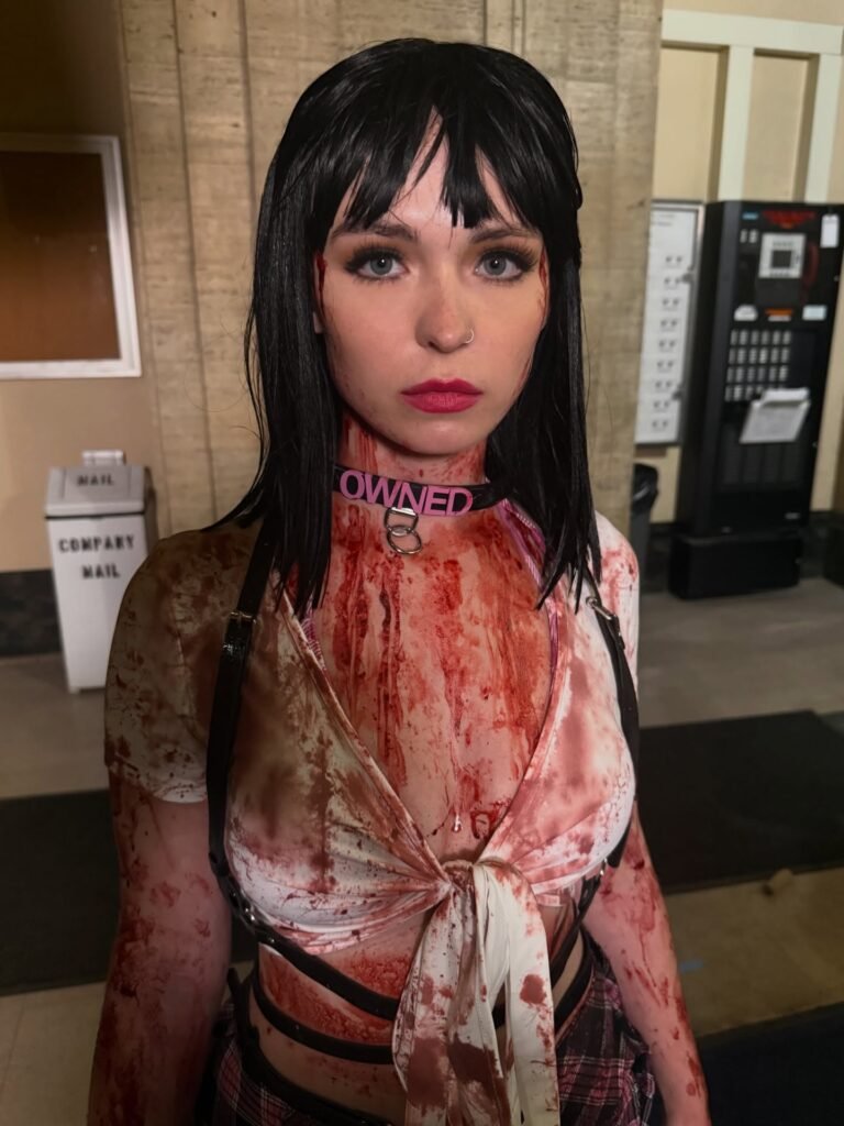 Lilly Bell Biography: Age, Career , Height & Net Worth
